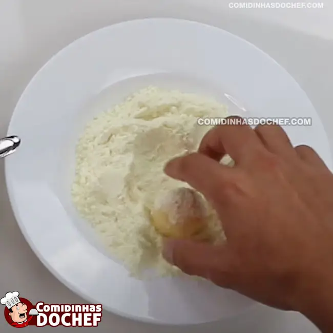 Brigadeiro Gourmet de Leite Ninho - Passo 6