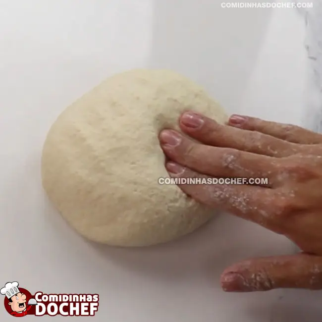 Massa de Pizza Simples - Passo 4