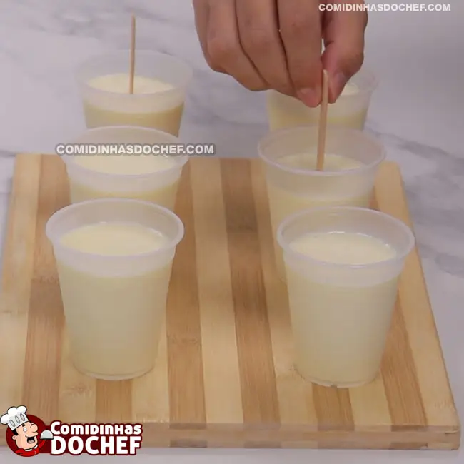 Picolé de Leite em Pó - Passo 4