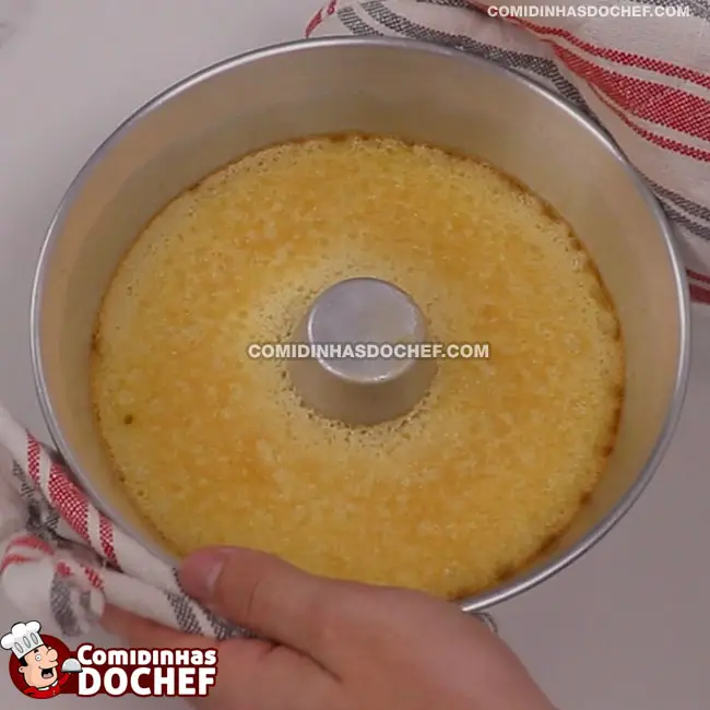 Pudim de Leite Condensado com Maizena - Passo 7
