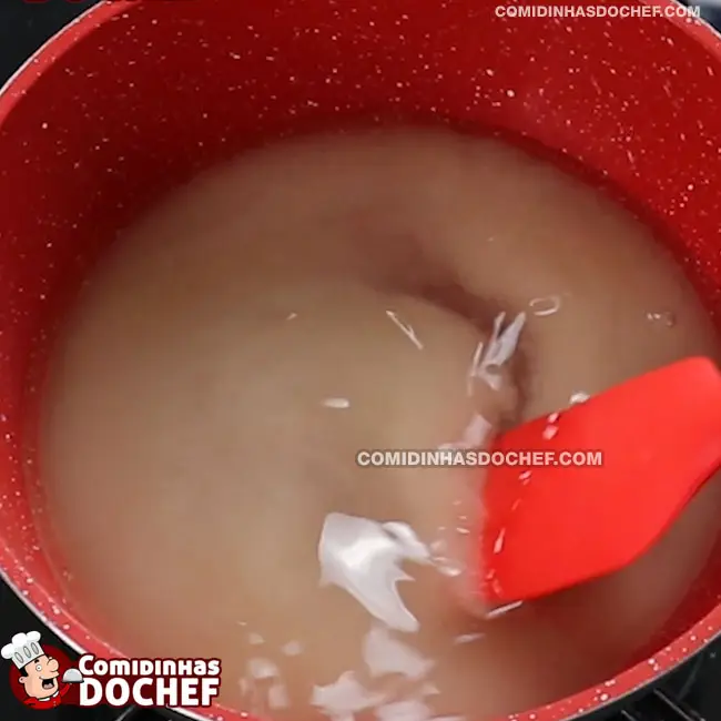 Bala de Coco Caramelizada - Passo 2