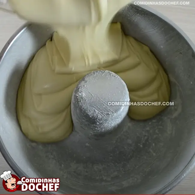 Bolo Simples de Liquidificador - Passo 6