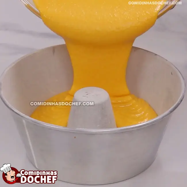 Bolo de Cenoura com Fubá - Passo 6