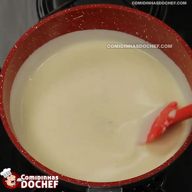 Molho Branco com Creme de Leite - Passo 6