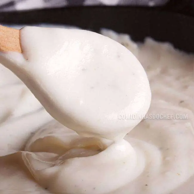 Molho Branco com Creme de Leite