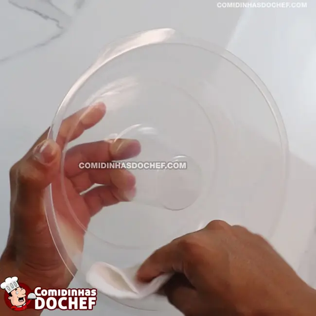 Mousse de Morango com Leite Condensado - Passo 6
