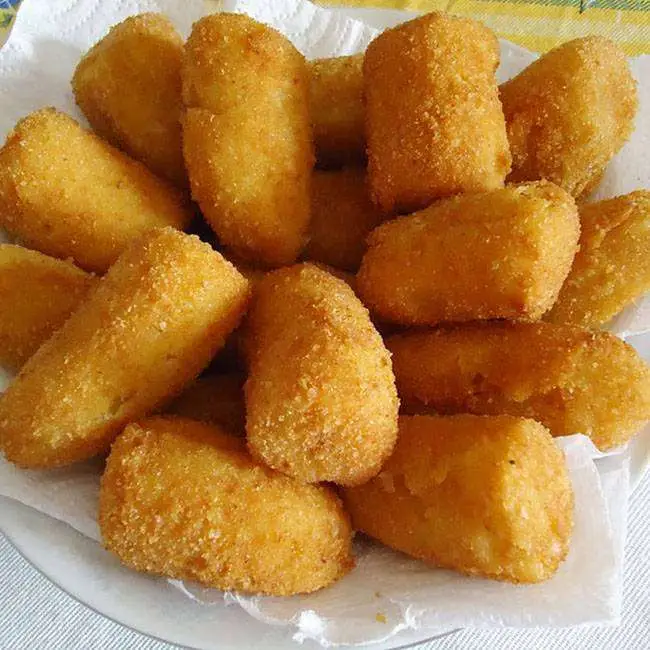 Banana Empanada Frita