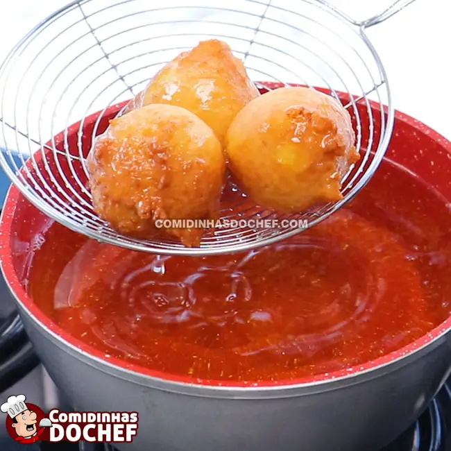Bolinho de Chuva com Banana - Passo 7