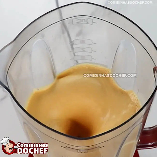 Bolo de Cenoura Fofinho de Liquidificador - Passo 2