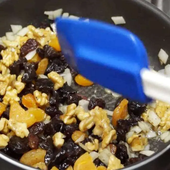 Farofa com Frutas Secas - Passo 5