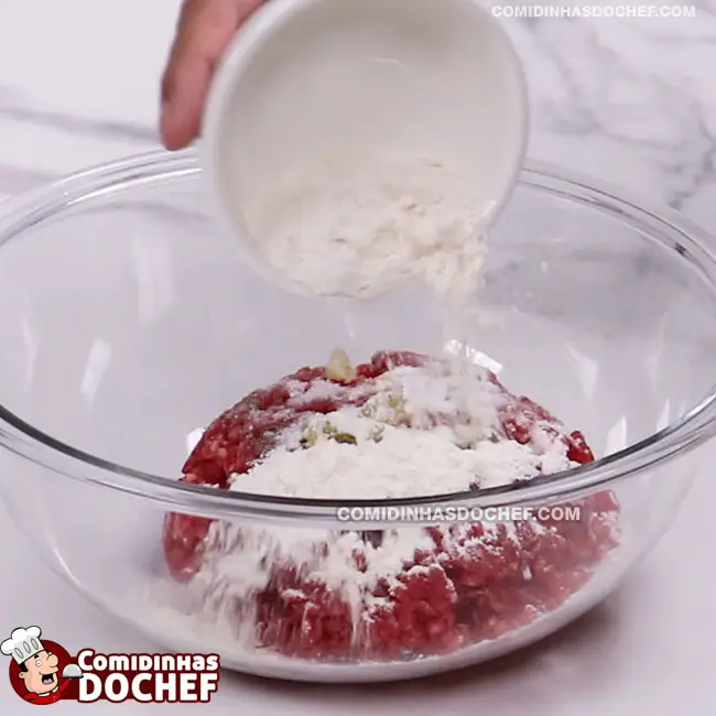 Almondega de Carne ao Molho - Passo 1