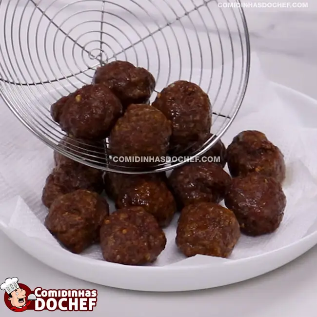Almondega de Carne ao Molho - Passo 5