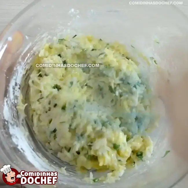 Bolinho de Arroz com Parmesão - Passo 2