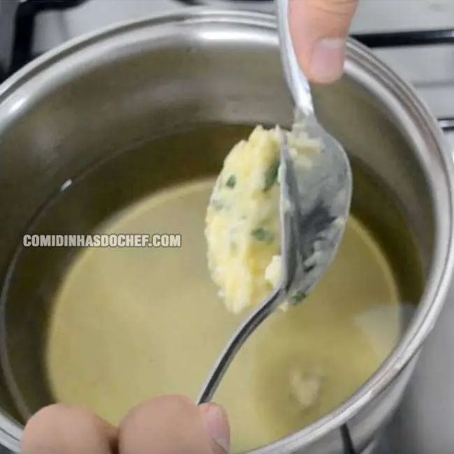 Bolinho de Arroz com Parmesão - Passo 4