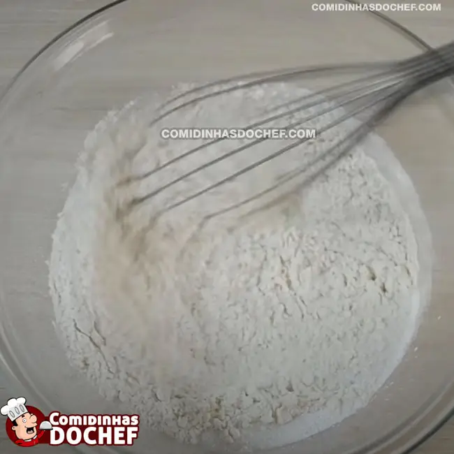 Bolinho de Chuva SEM Leite - Passo 1