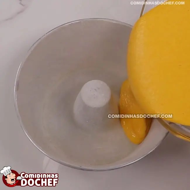 Bolo de Cenoura Rápido - Passo 6