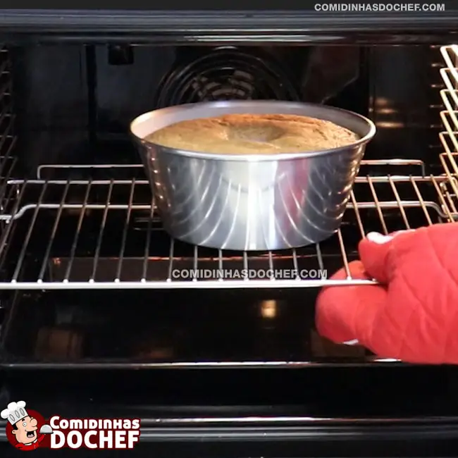 Bolo de Fubá com Erva Doce - Passo 7