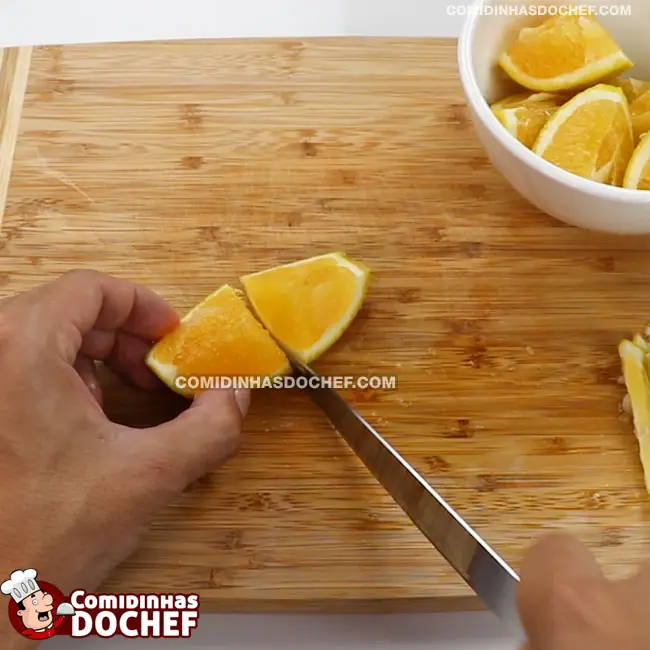 Bolo de Laranja com Casca de Liquidificador - Passo 2