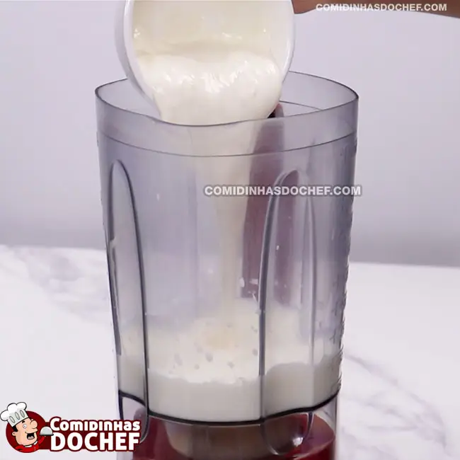 Mousse de Coco com Leite Condensado - Passo 2