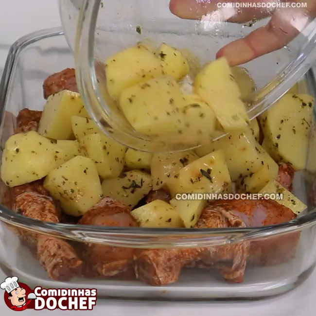 Coxa de Frango Assada com Batata - Passo 4