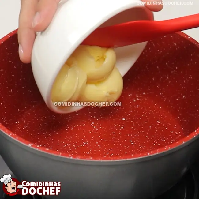 Molho Branco com Farinha de Trigo - Passo 1