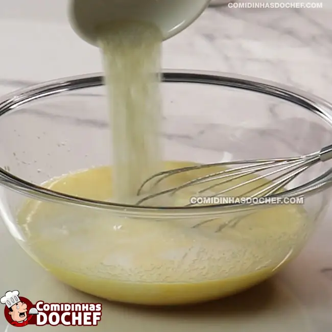 Bolo de Limão com Gelatina - Passo 3