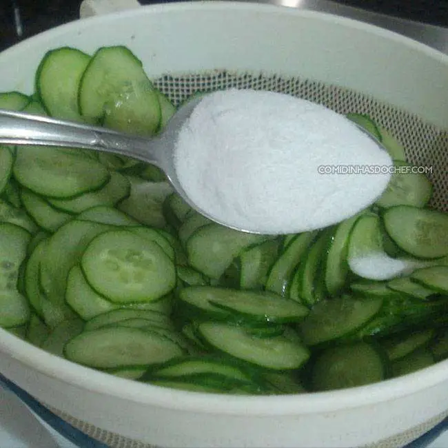 Salada de Pepino Agridoce - Passo 3