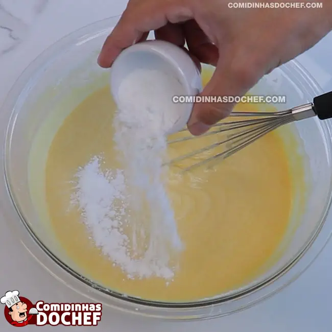 Bolo de Banana Simples - Passo 6