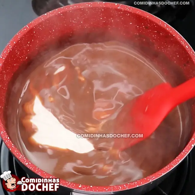 Chocolate Quente Cremoso - Passo 5