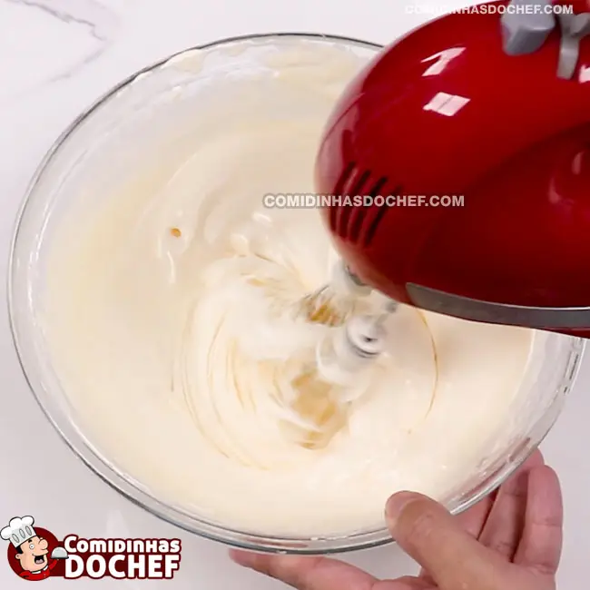 Bolo de Maizena que Derrete na Boca - Passo 1