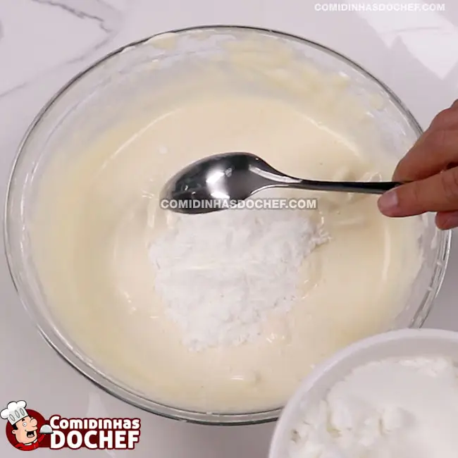 Bolo de Maizena que Derrete na Boca - Passo 3