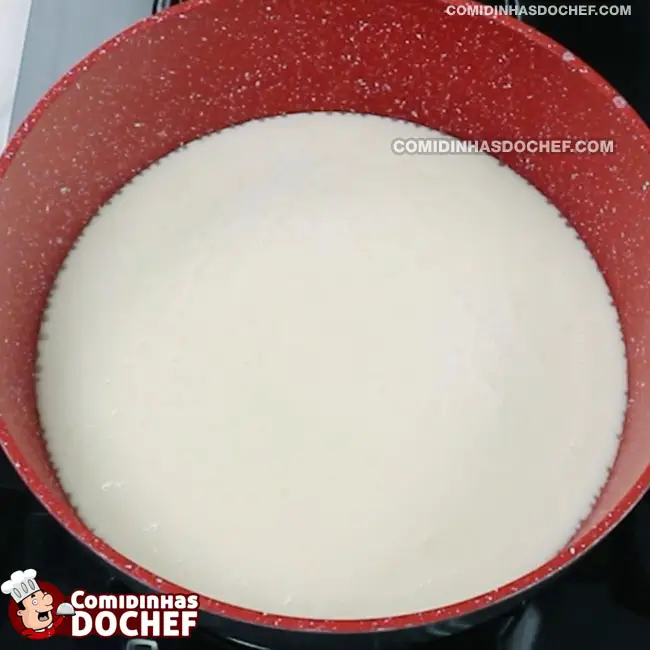 Requeijão Caseiro com Creme de Leite - Passo 1