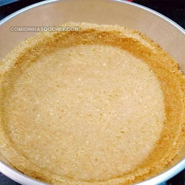 Torta de Limão com Bolacha - Passo 4