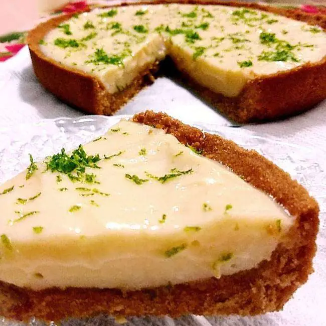 Torta de Limão com Bolacha