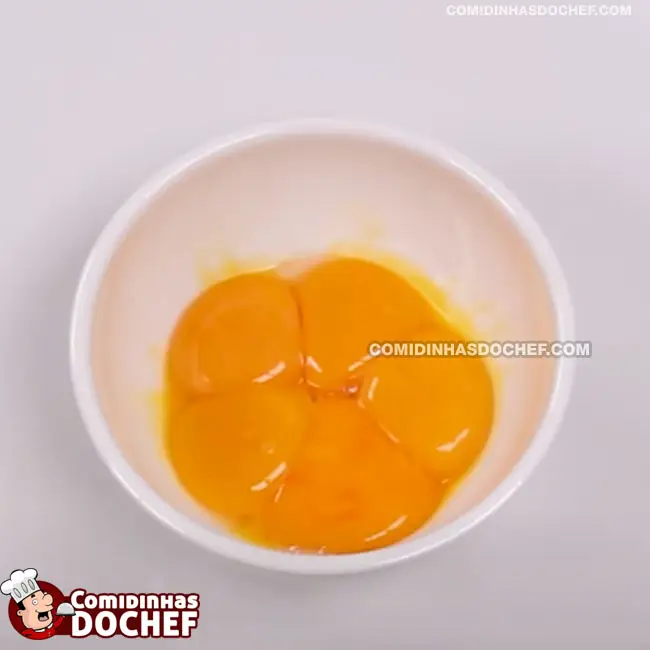 Bolo Fofinho Com Apenas 3 Ingredientes - Passo 1