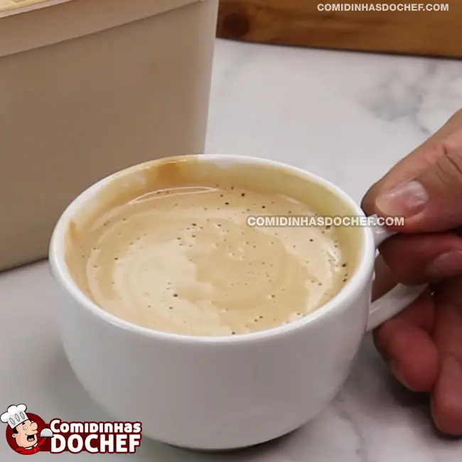 Cappuccino Caseiro com Nescafé - Passo 6