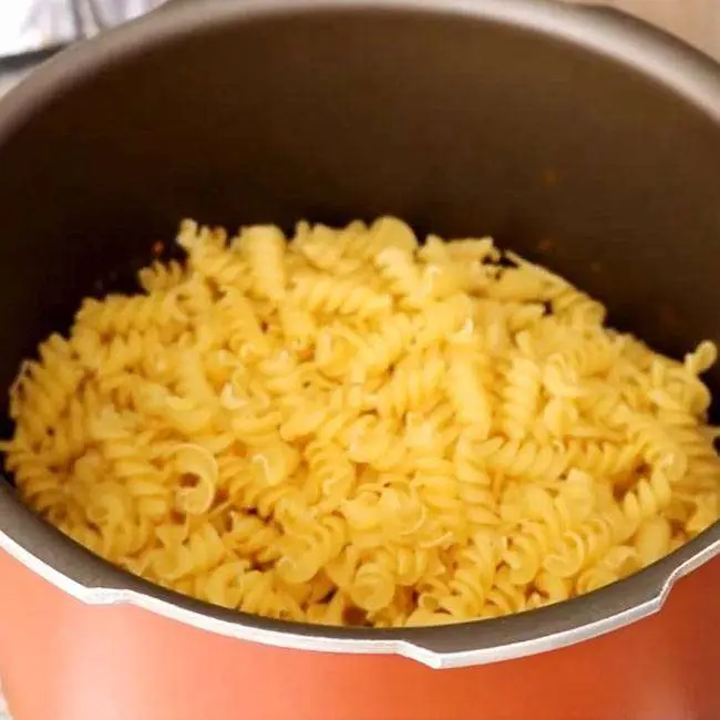 Macarrão na Panela de Pressão - Passo 5