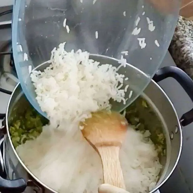 Arroz com Brócolis - Passo 8