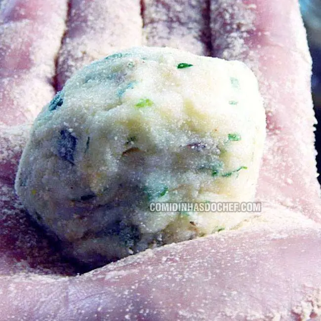 Bolinho de Bacalhau com Batata - Passo 5