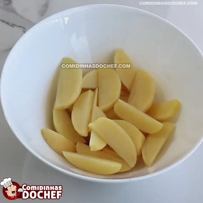 Linguiça Assada com Batata e Maionese - Passo 1