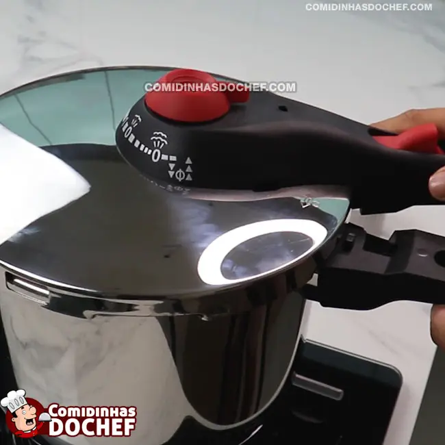 Carne de Panela com Molho de Tomate - Passo 6