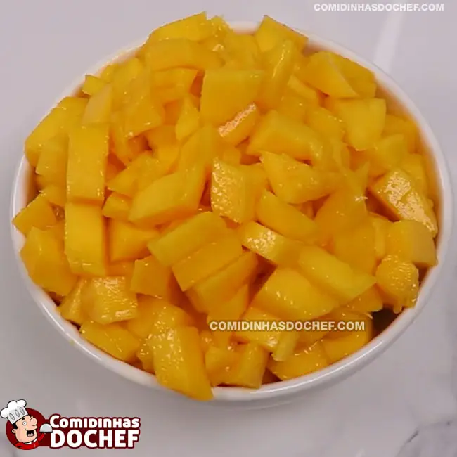 Mousse de Manga com Gelatina - Passo 3