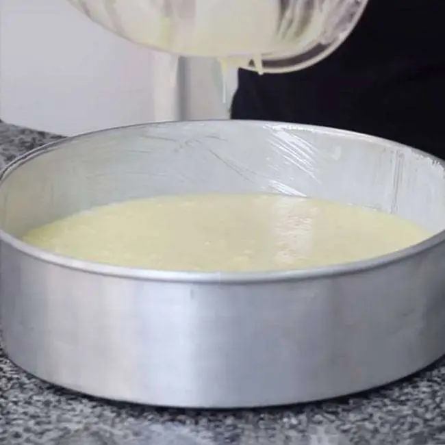Bolo de Coco Cremoso - Passo 8
