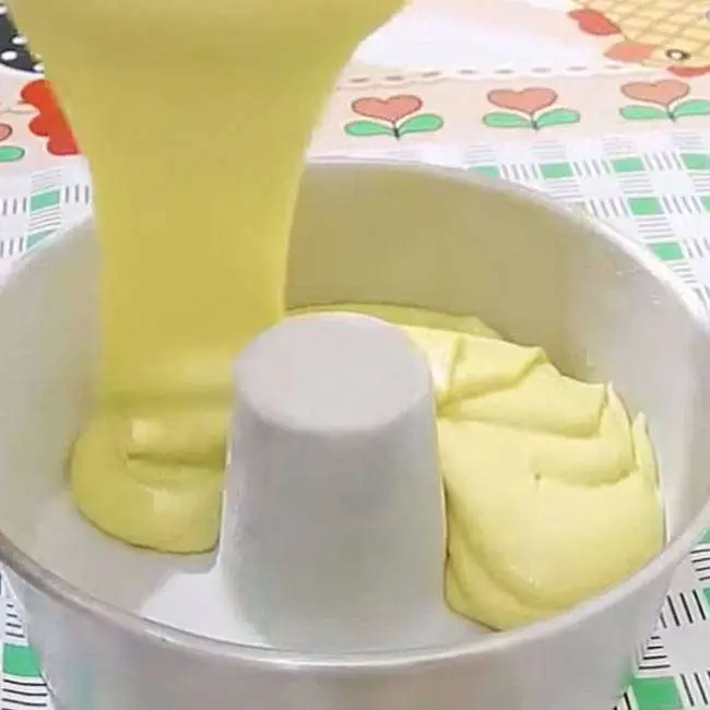 Bolo de Maracujá de Liquidificador - Passo 6
