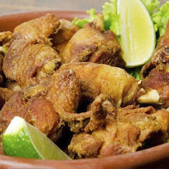 Como Fritar Frango à Passarinho