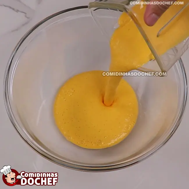 Bolo de Cenoura com Óleo - Passo 3
