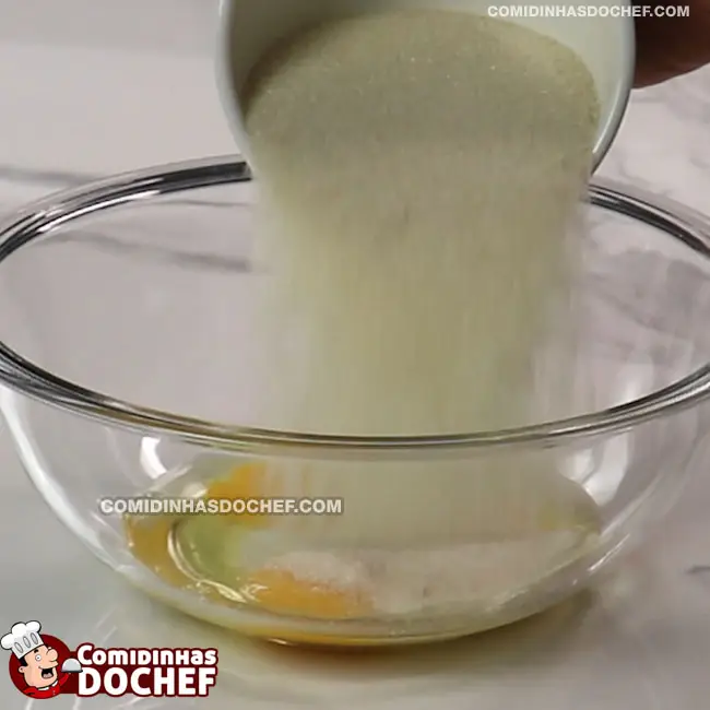 Bolo Verde de Limão com Gelatina e Iogurte - Passo 2