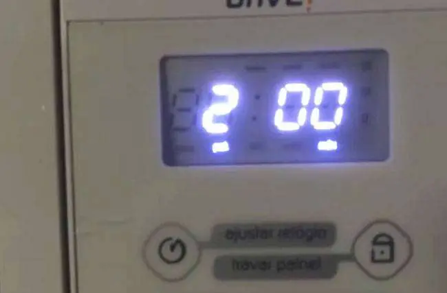 Como Torrar Amendoim no Micro-ondas - Passo 4