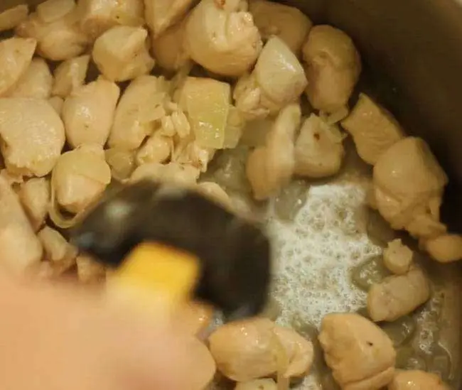 Risoto Cremoso com Frango - Passo 2