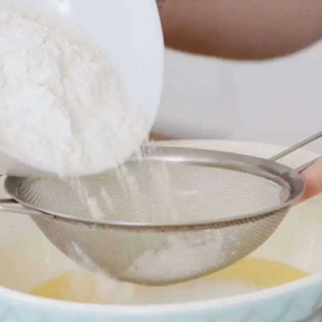 Bolo de Laranja com Calda - Passo 5